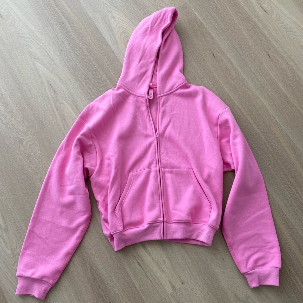SKIMS Classic Zip Up Hoddie